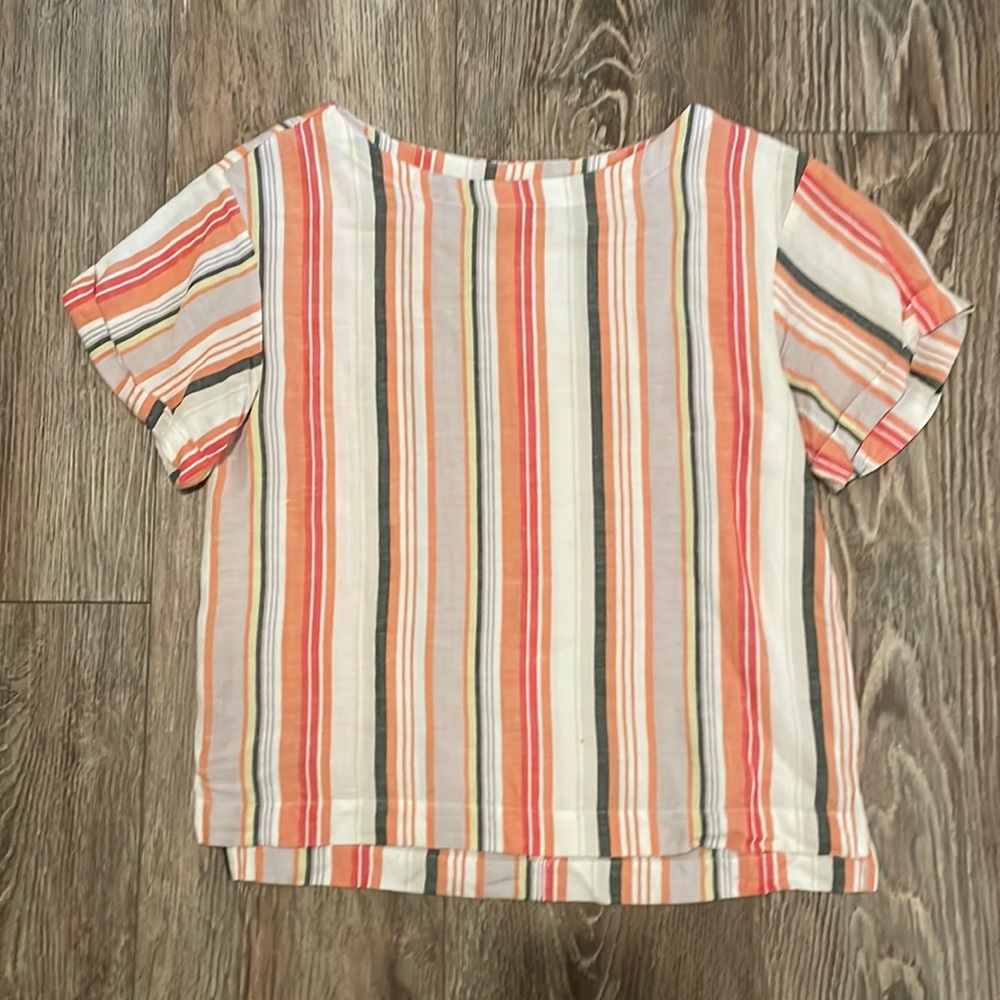 Cute striped shirt sleeve top